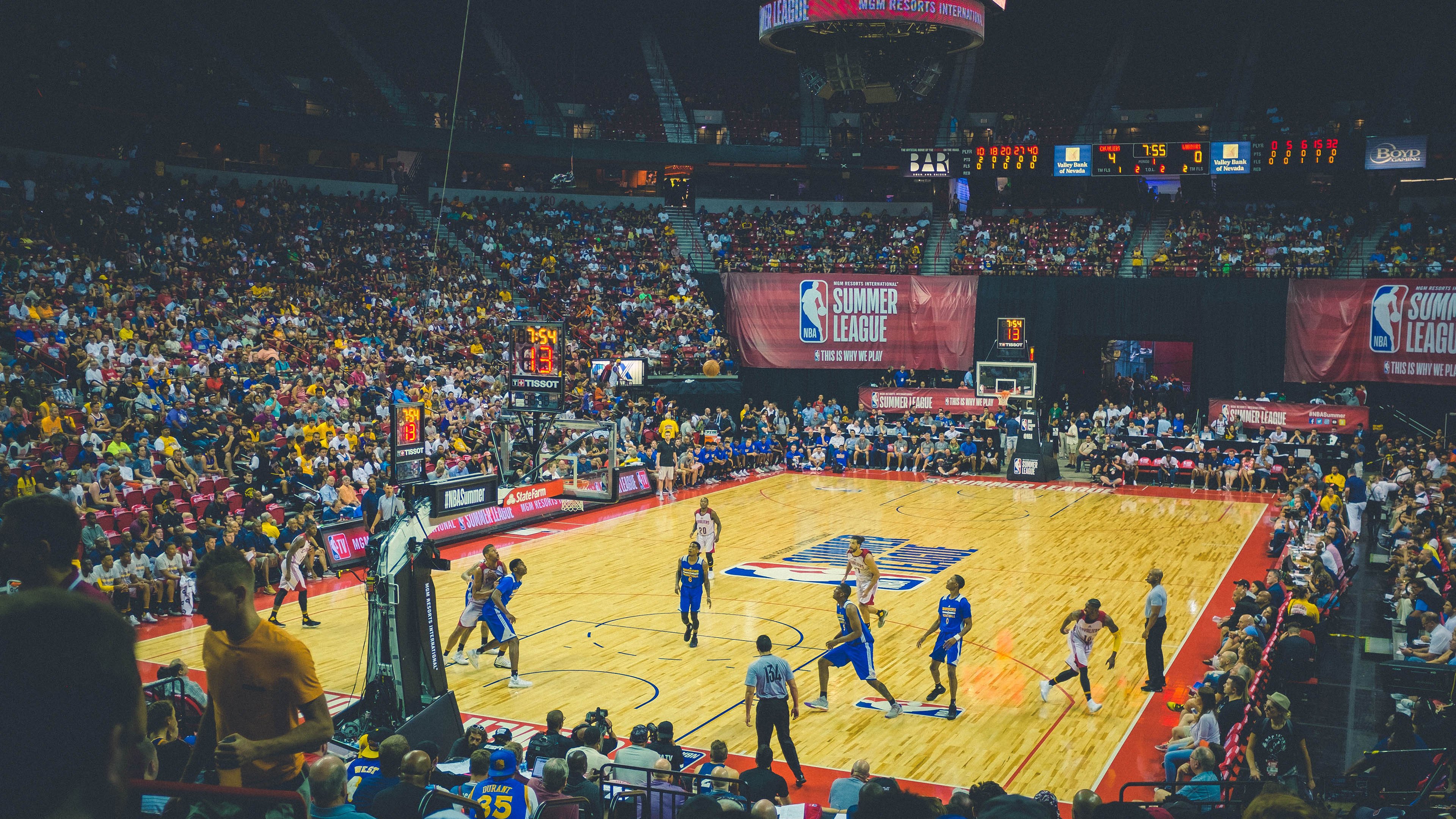 各队的MVP空窗期,8队从未染指,奇才名宿新秀赛季就获奖,新秀得分榜